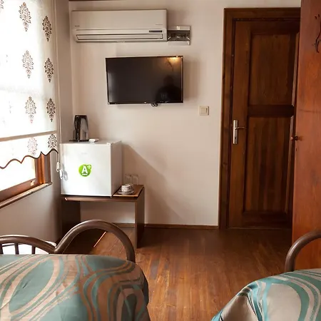 Hotel Lal 3*