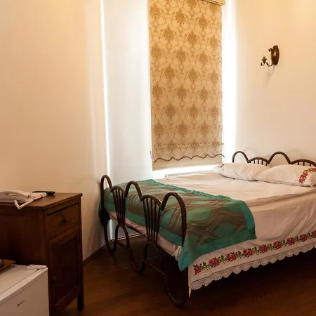 Hotel Lal 3*